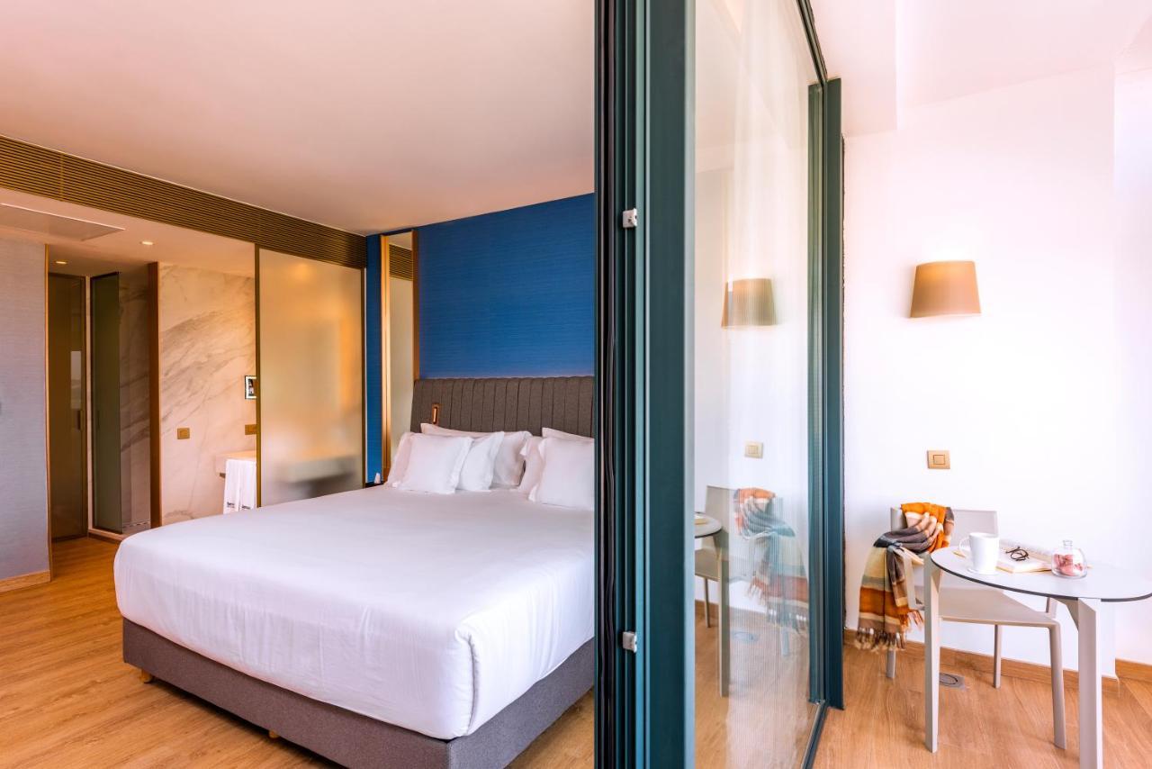 Hotel Barcelo Tanger Exterior foto A room at the hotel