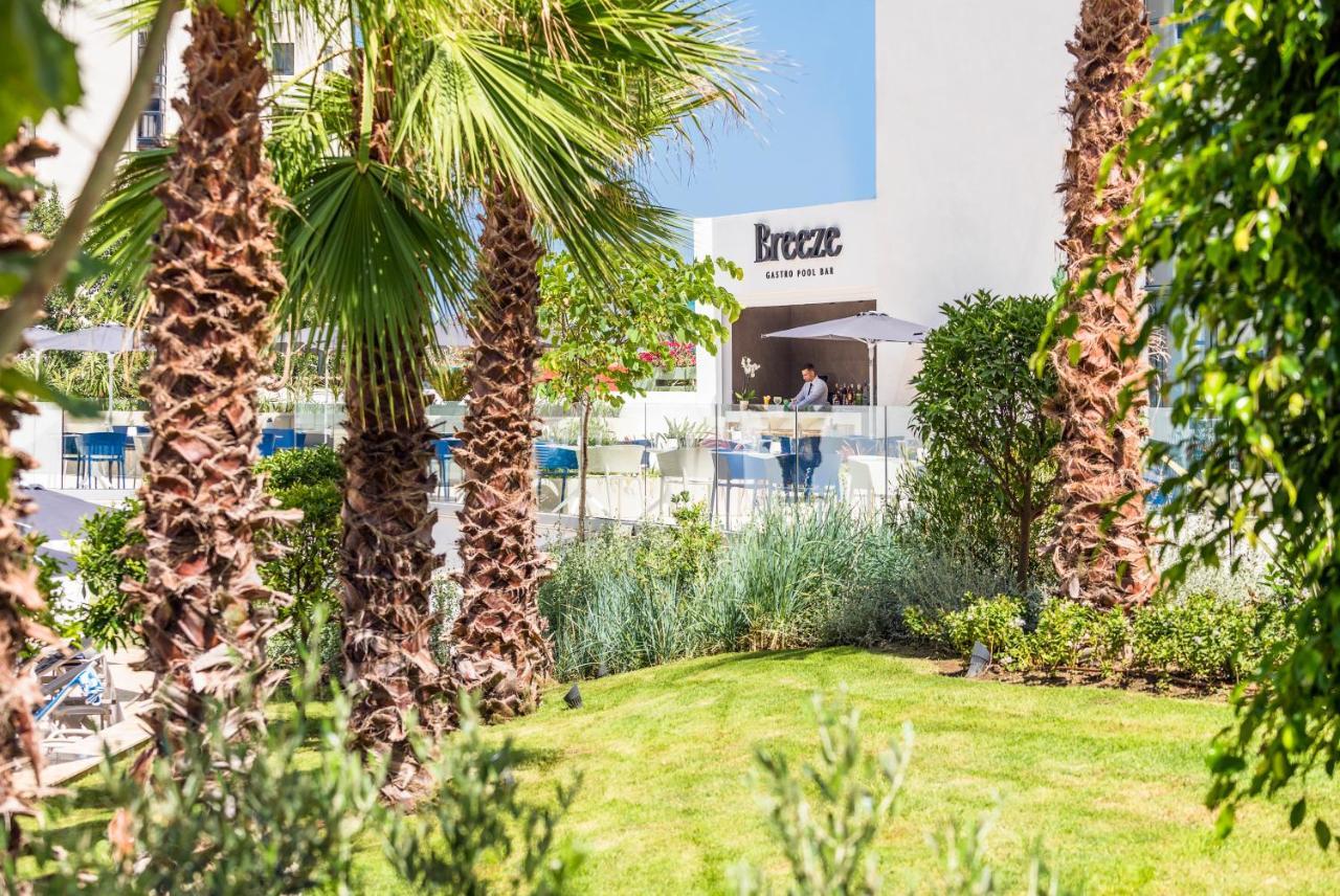 Hotel Barcelo Tanger Exterior foto Breeze restaurant