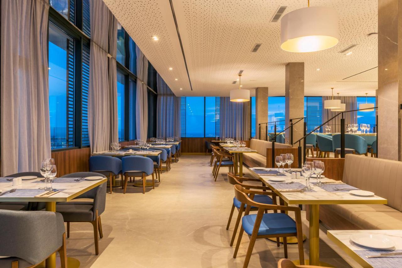 Hotel Barcelo Tanger Exterior foto Restaurant
